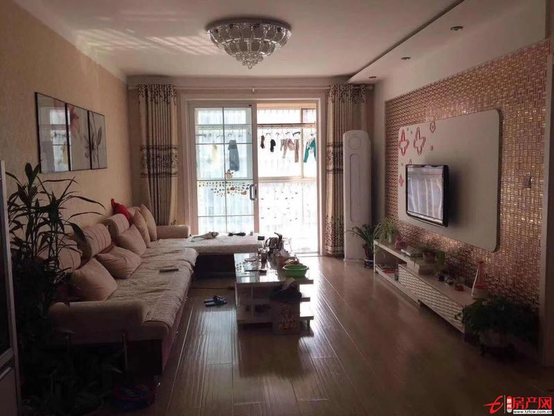 鳳凰苑前排 帶24平車庫 90萬+精裝大三室+南北通透