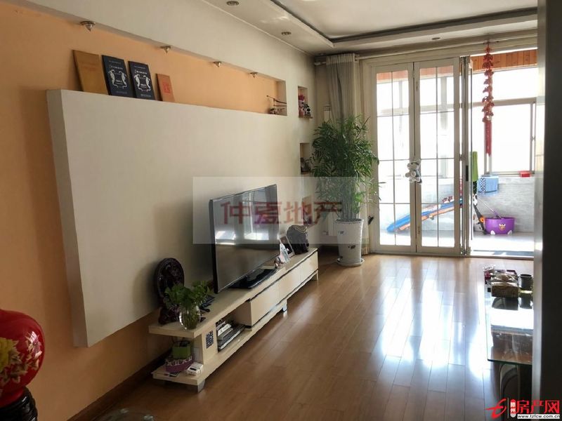 喜歡簡單，不會凌亂。喜歡低調，不會張揚。金葉花園3室