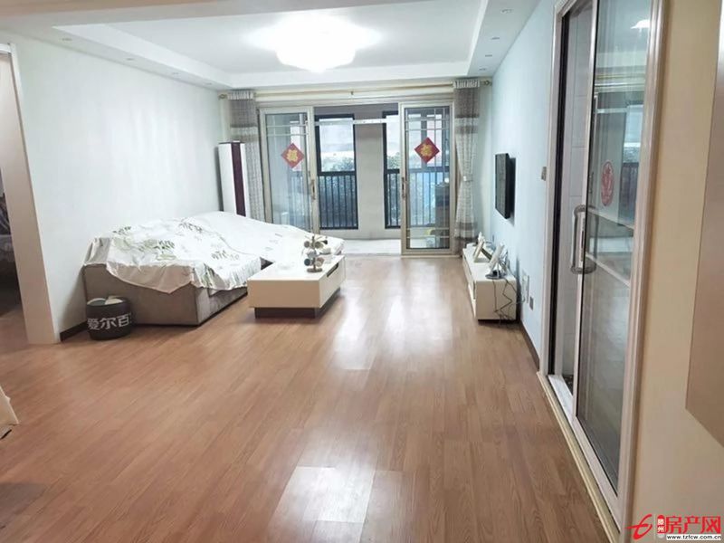 緹香郡大2室大2廳精裝修，新房未住拎包入住