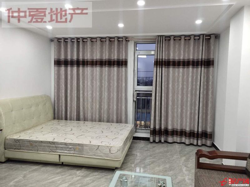 人和藍灣公寓出租  拎包即?。。?！