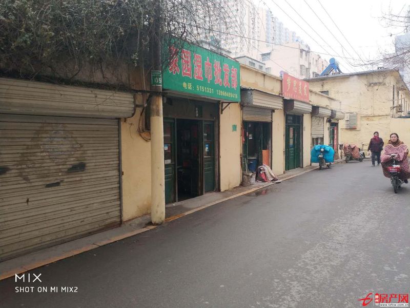 獨門獨院帶門面房整體出租