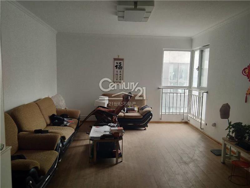 《C21》威尼斯一區 三室兩廳一衛 南北通透 簡裝修