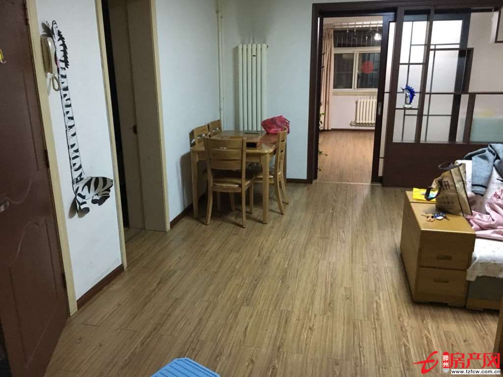 經典學區房，屋內設施齊全，拎包即??！