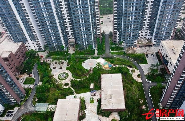 已出租，中央城，經典一室兩廳戶型，拎包入住