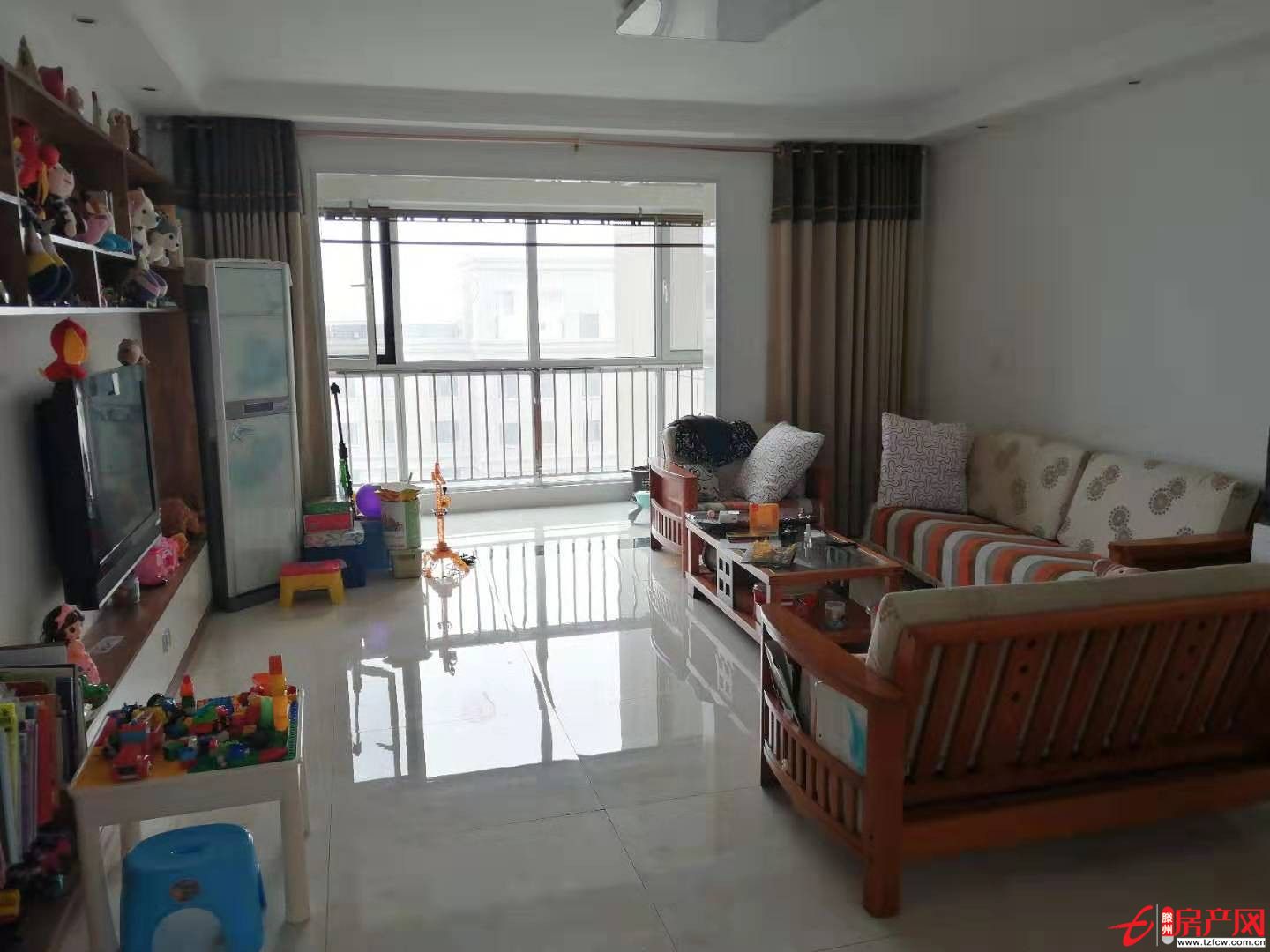 廣大左岸尚景 高層好樓層 南北通透 精裝 三室 近期下證過戶