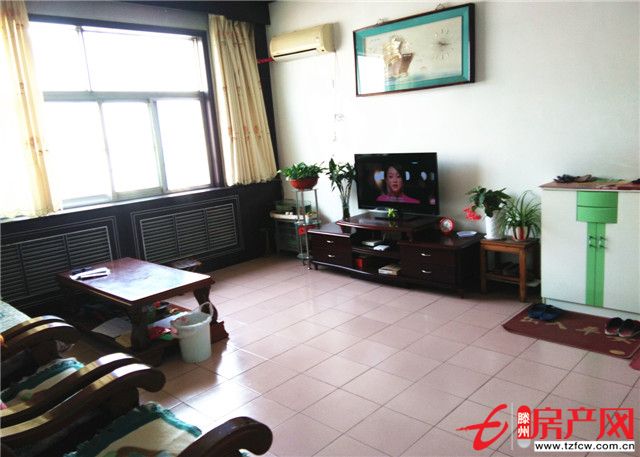 滕南運河監獄生活園區鄰大同實小滕南中學