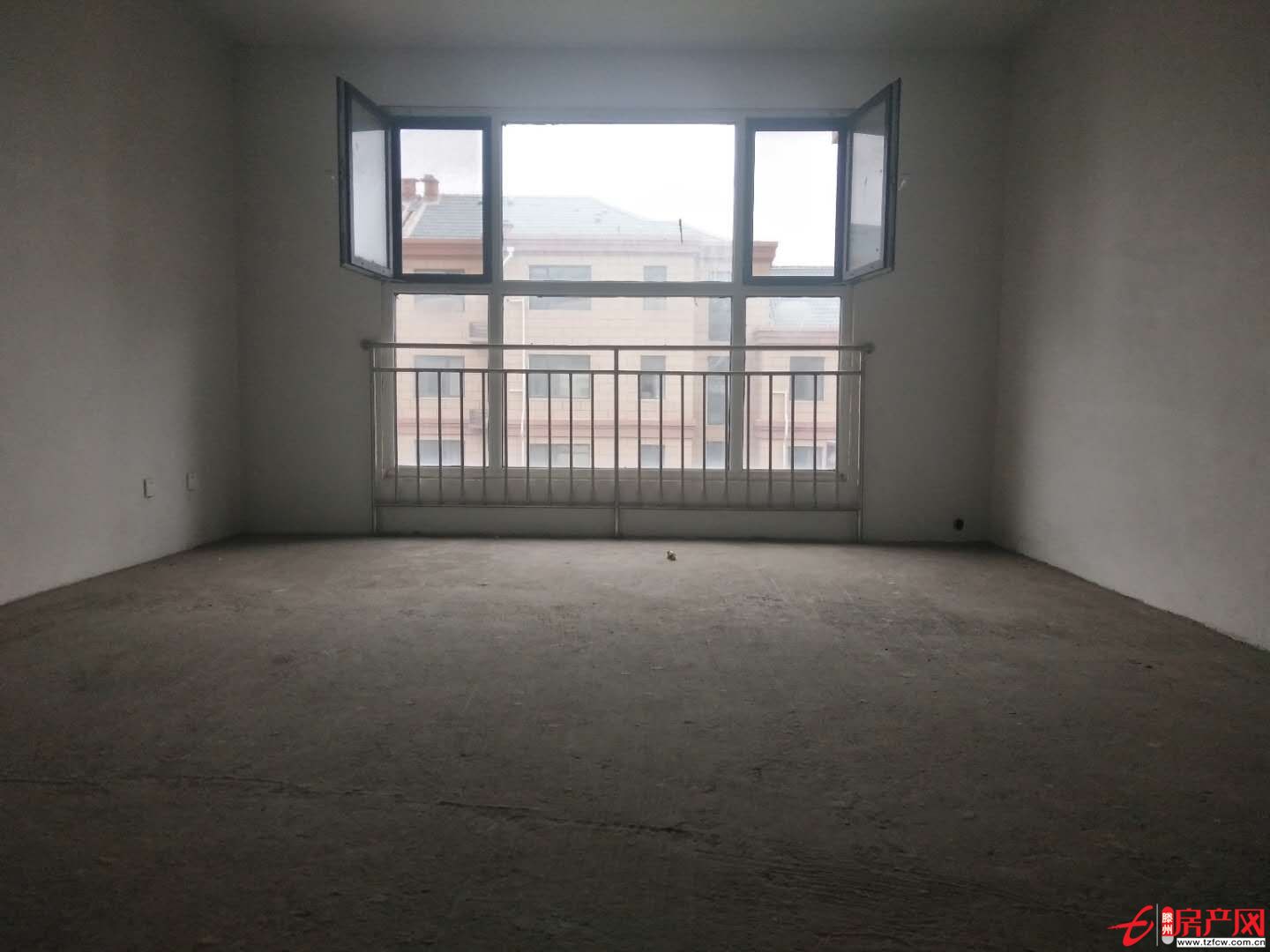 看了就想讓人買的房子左岸名郡電梯洋房 可分期 3室2廳2衛