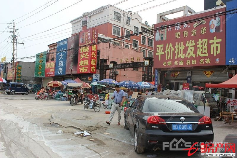 真愛商城西門—振興路西—振興花園東門頭房一處招租