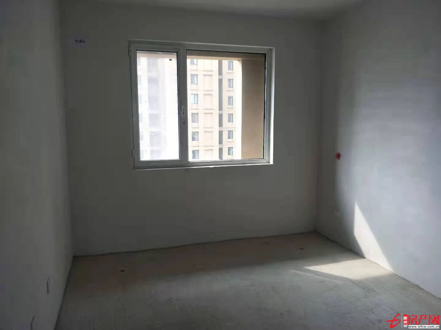 汽車站真愛商城旁邊熙城國際，兩室朝陽有鑰匙隨時看房首付50萬