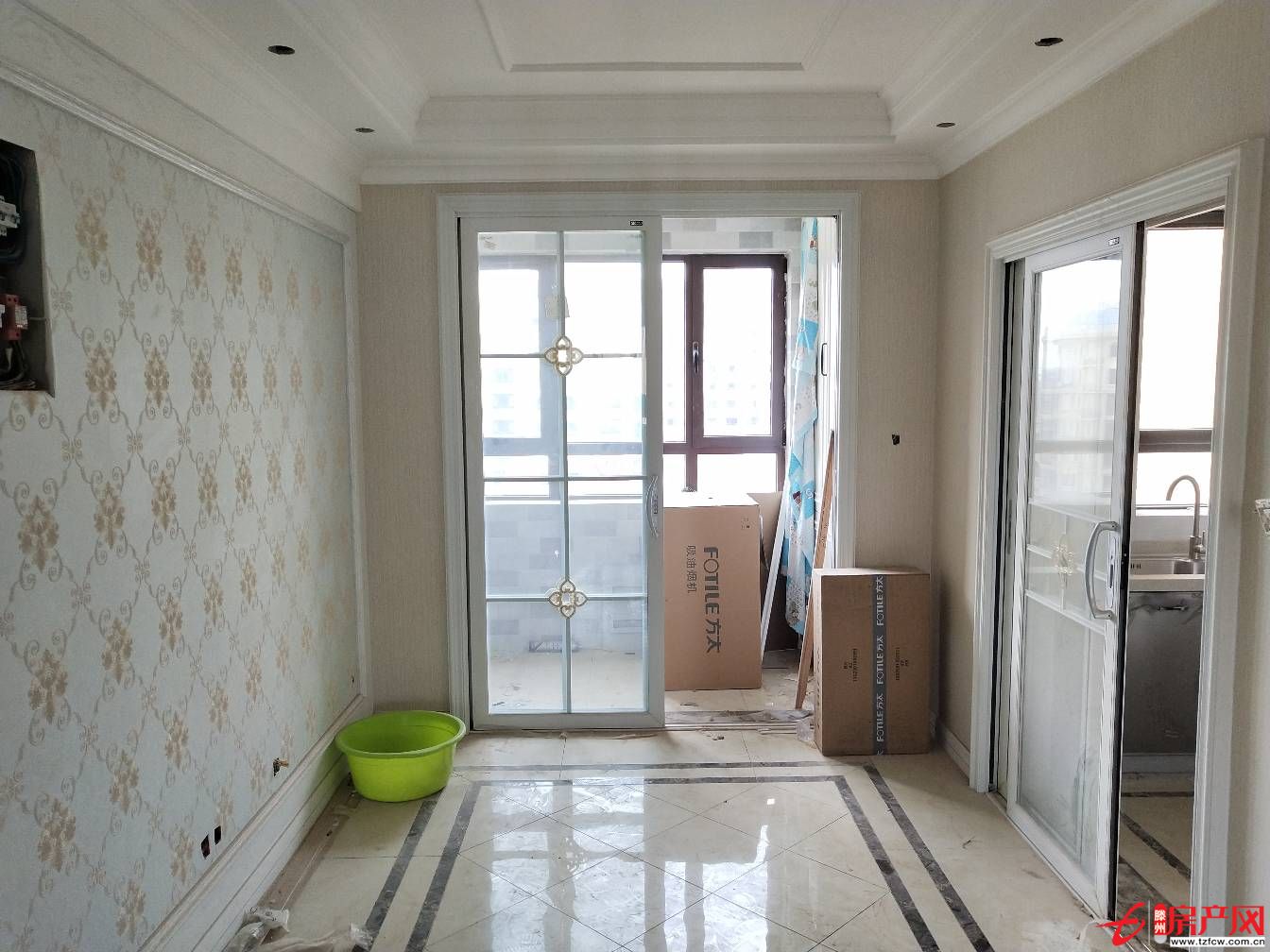 香舍水郡 三室戶型 電梯洋房 新裝修未住 近保利 綠城