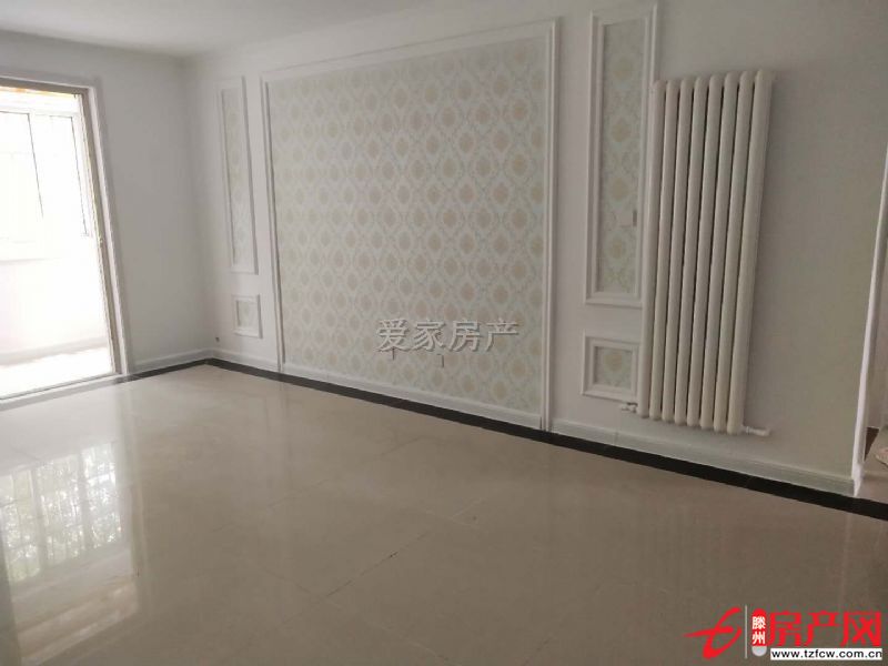 德明花園多層一樓精裝修南北通透證滿五