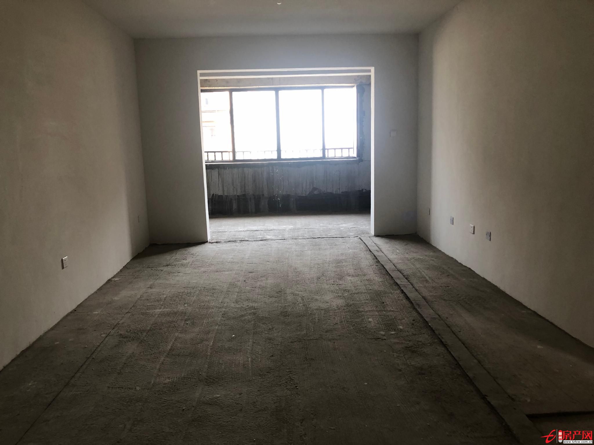 21不動產 融城國際 小高層 三室兩廳 已上房好樓層 壓尾款