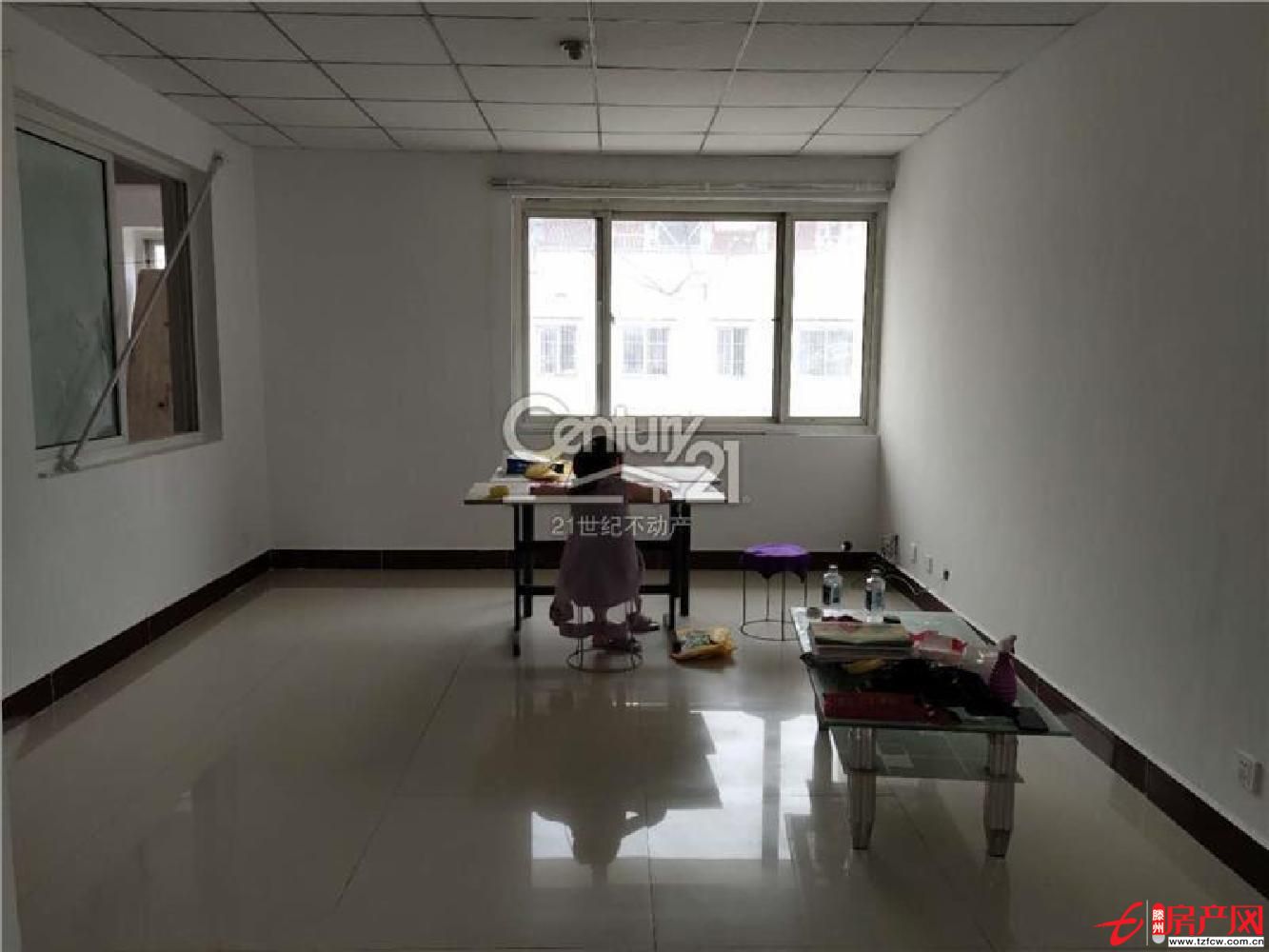 陽光麗景東區 3室戶型方正 支持貸款 送儲