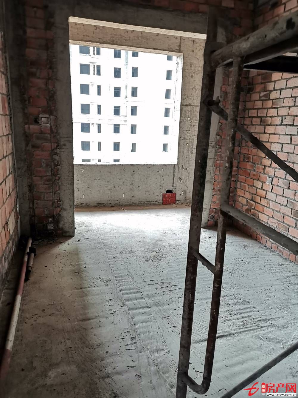 尚善文苑 三室兩室朝陽客廳朝東 直接寫名字直接售樓處手續