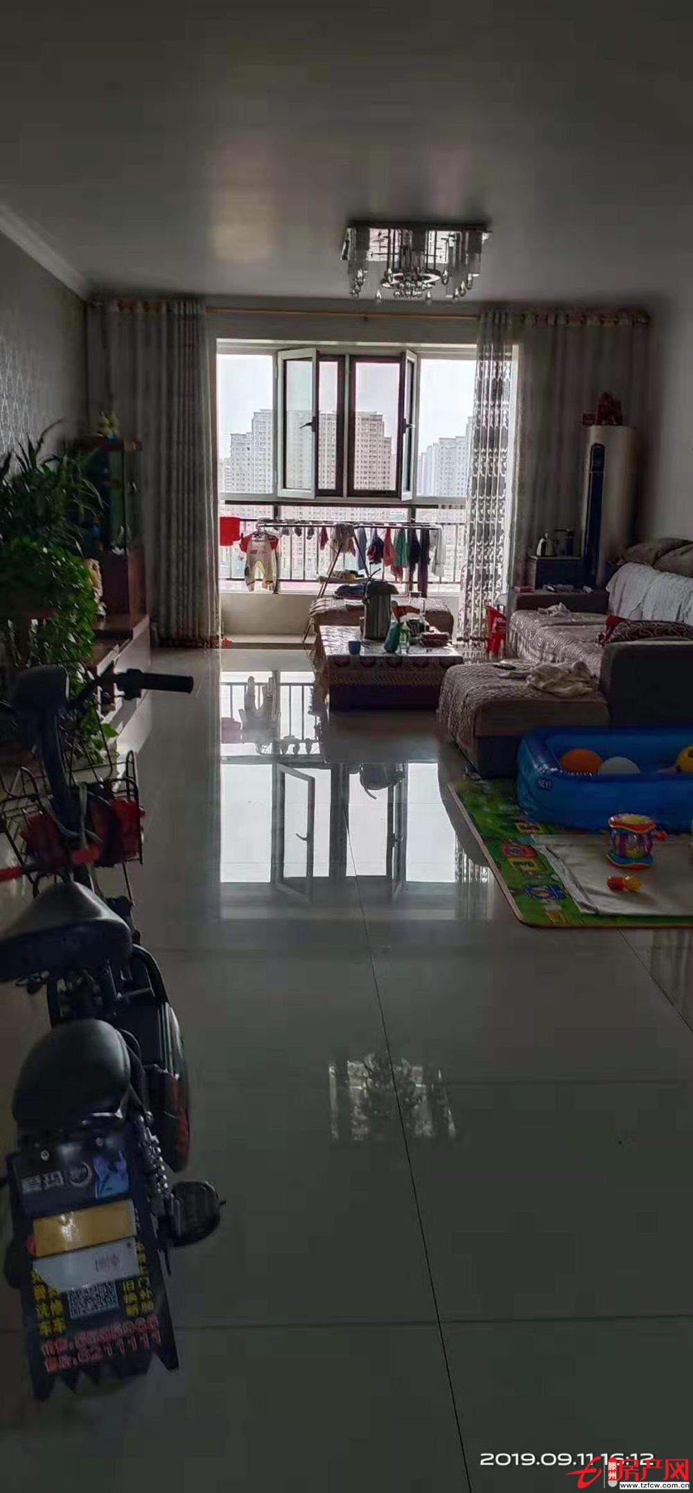 狀元府前排，三室兩廳，可貸款