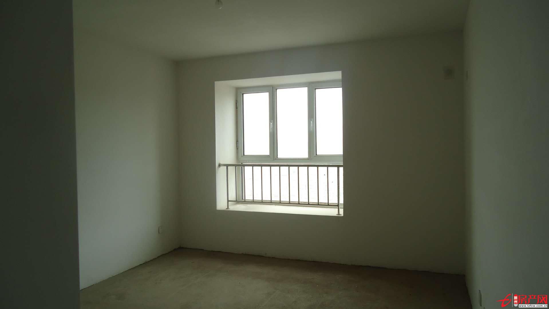 金河灣現房三室兩廳南北通透個人回遷房全款押尾款