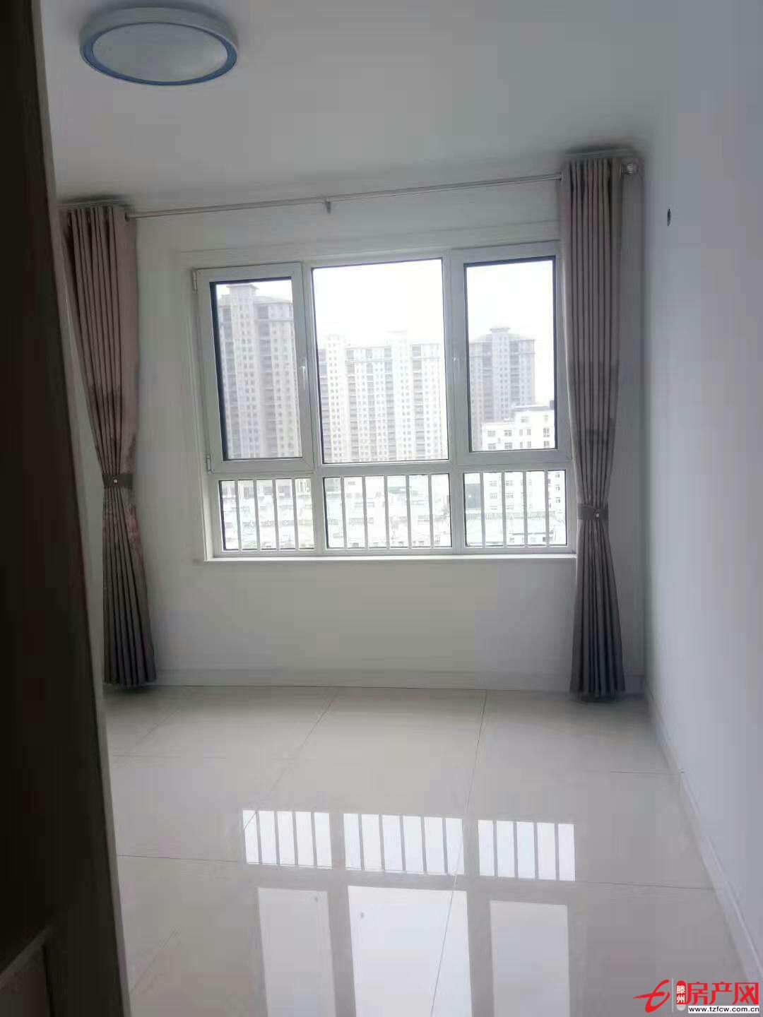 熙城國際誠園三室兩廳精裝修中間樓層前后無遮擋