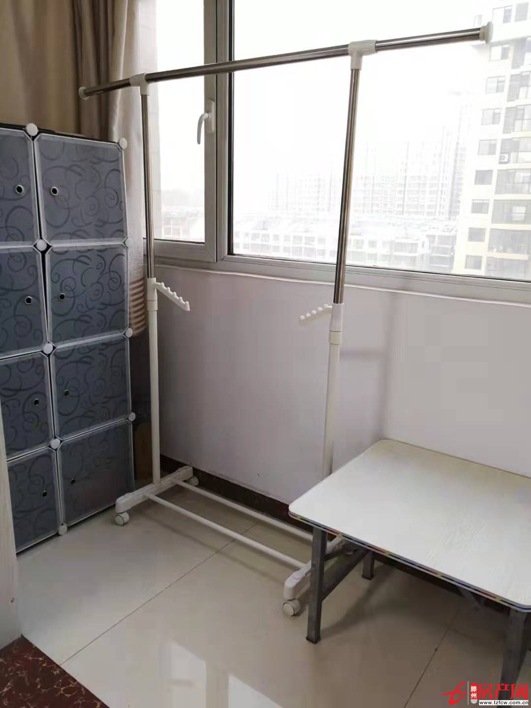 人和藍灣新一中學區房一室一廳一衛