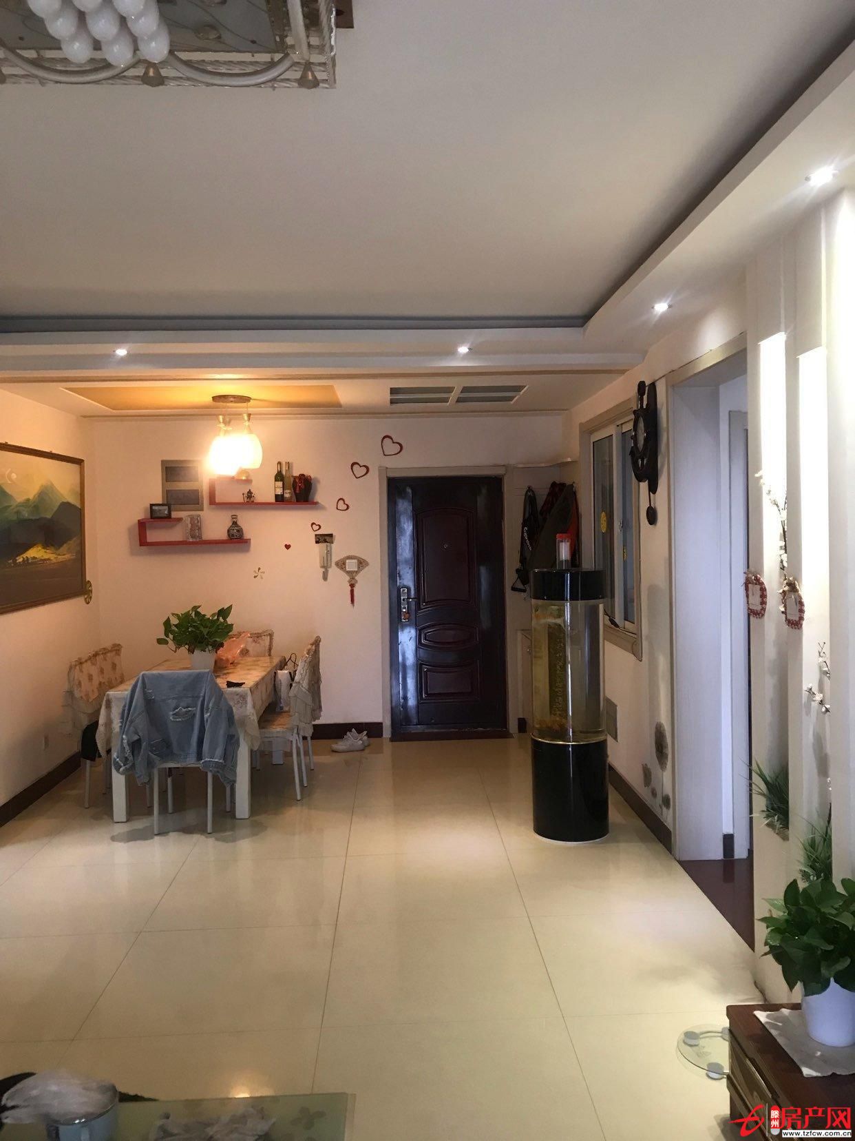 頤和園頂樓。北辛學區房小孩上學方便沒有車位和儲藏室。最好全款