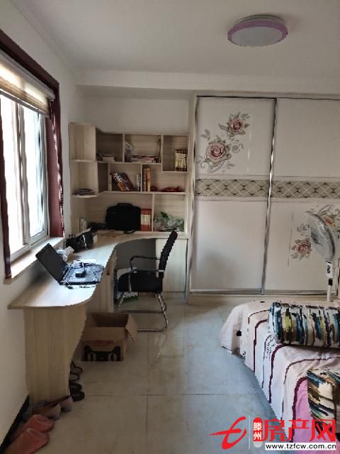 問天廣場天客來東區微信同號