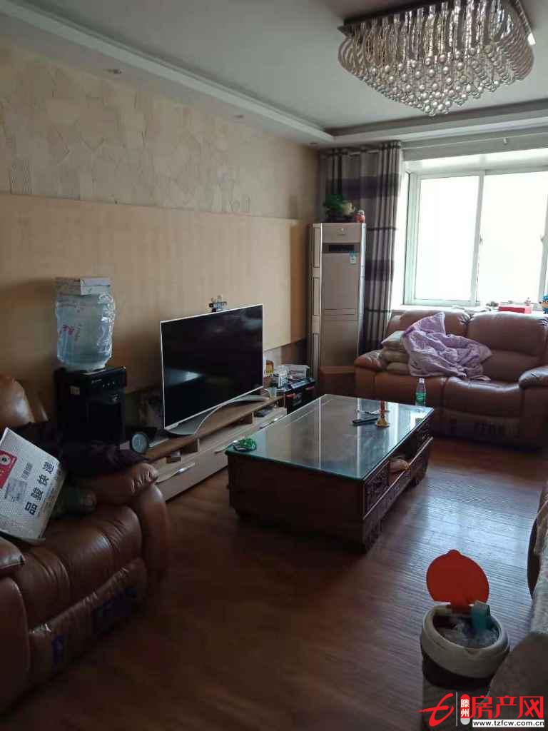 名仕豪庭精裝修戶型方正可分期付相中房子價格可議大車位另算