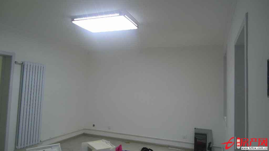 金城小區一樓精裝修設施齊全戶型方正新證過戶