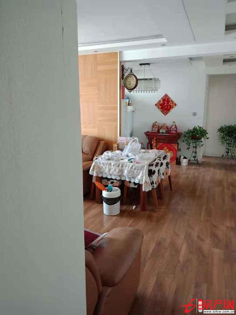 名仕豪庭精裝修戶型方正可分期付相中房子價格可議大車位另算