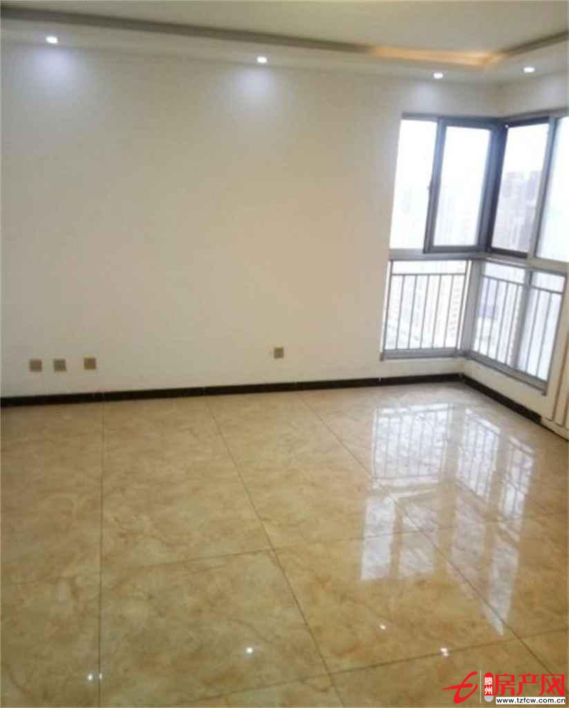 威尼斯四區精裝修直接可以入住新證配合貸款標準的學區房