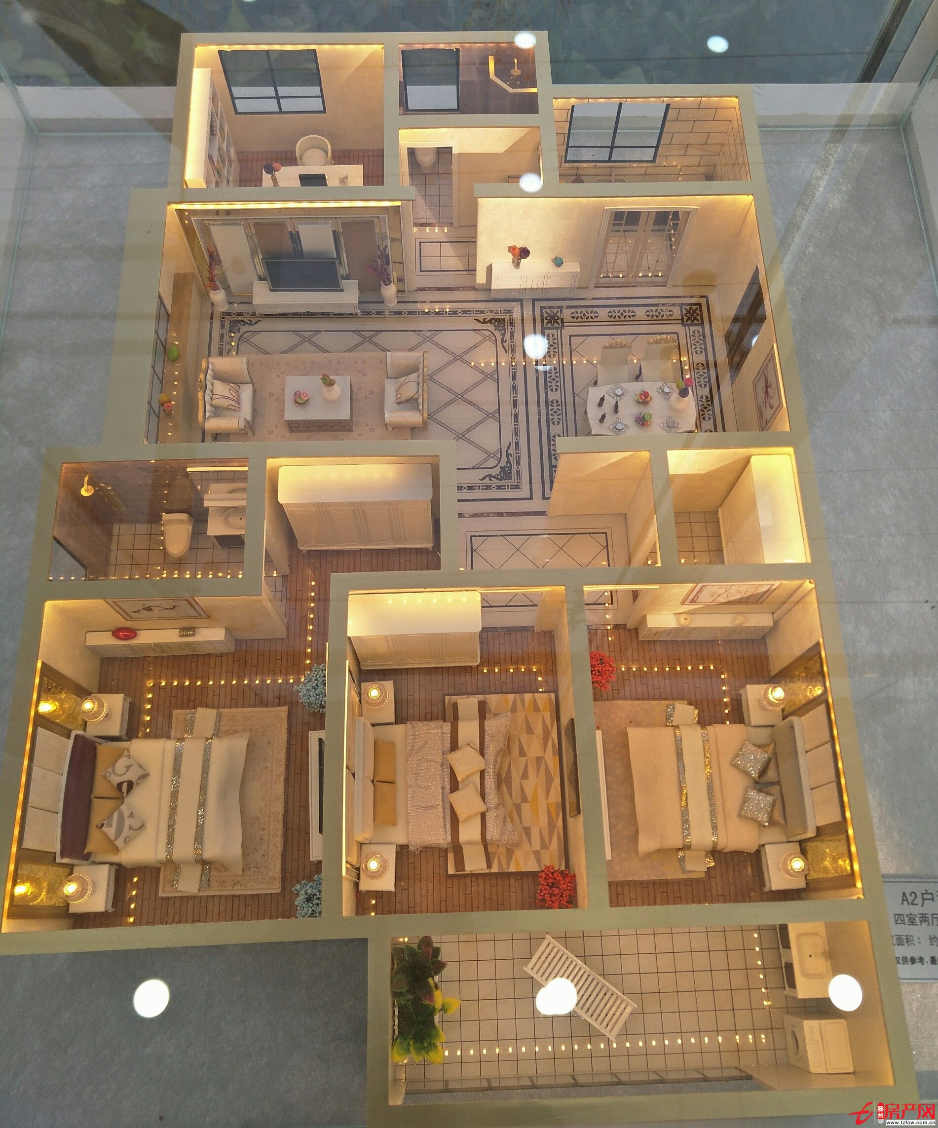 可以公積金貸款，對口學區房，六米超大客餐廳，觀景飄窗陽臺