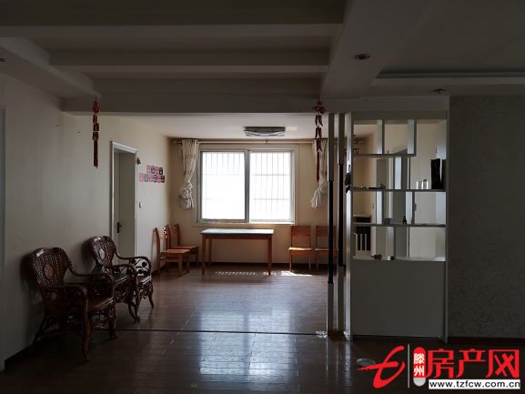 步行街北區淘寶街東側學區房簡單裝修拎包入住