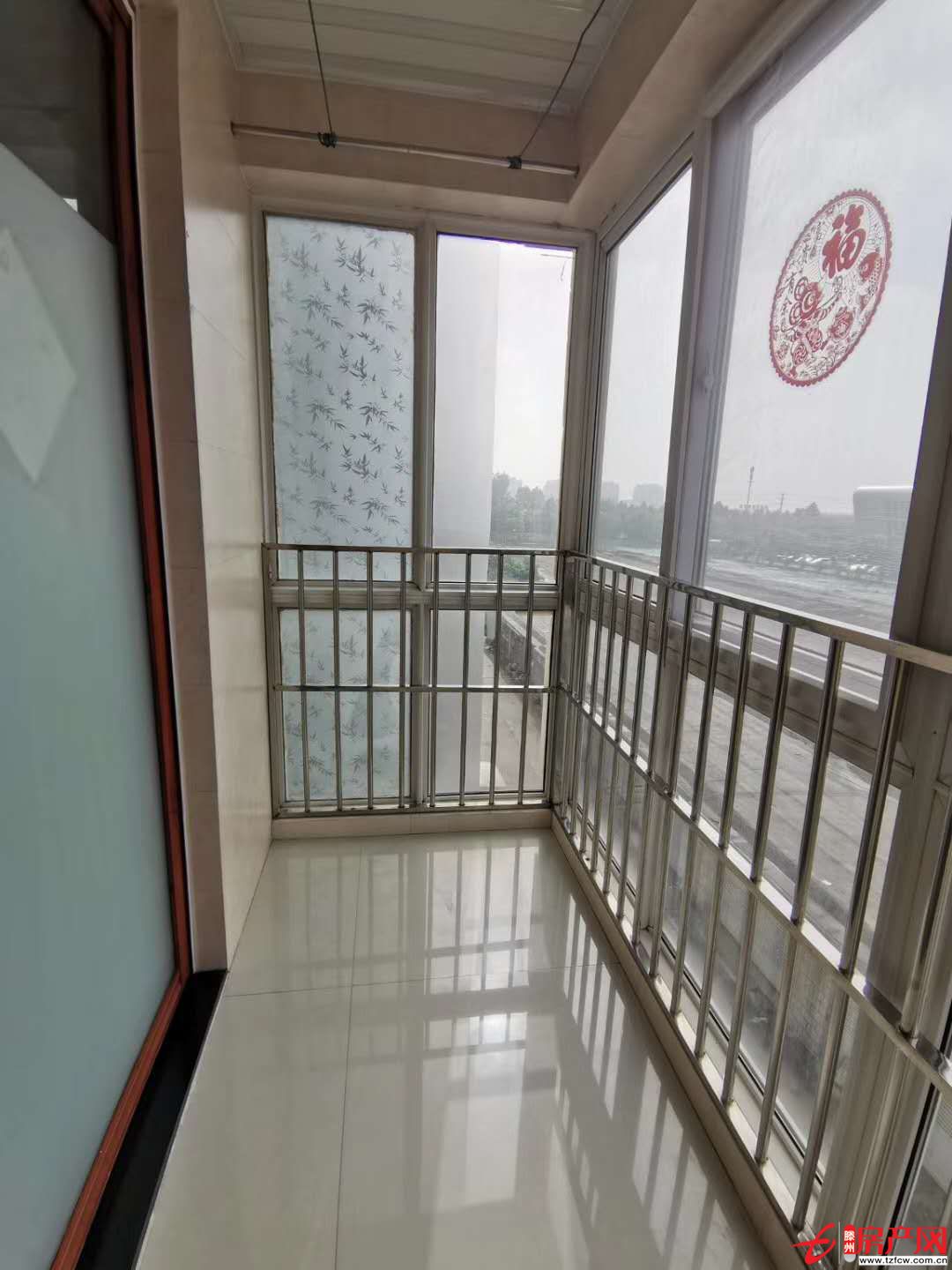 和諧康城好樓層，精裝，證滿兩年，可以貸款