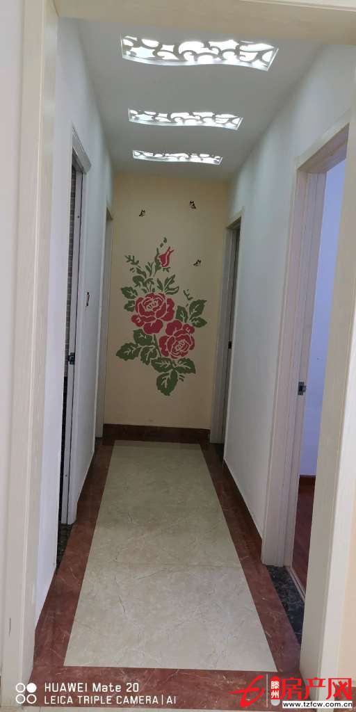 威尼斯一區好樓層，精裝，有證可貸款