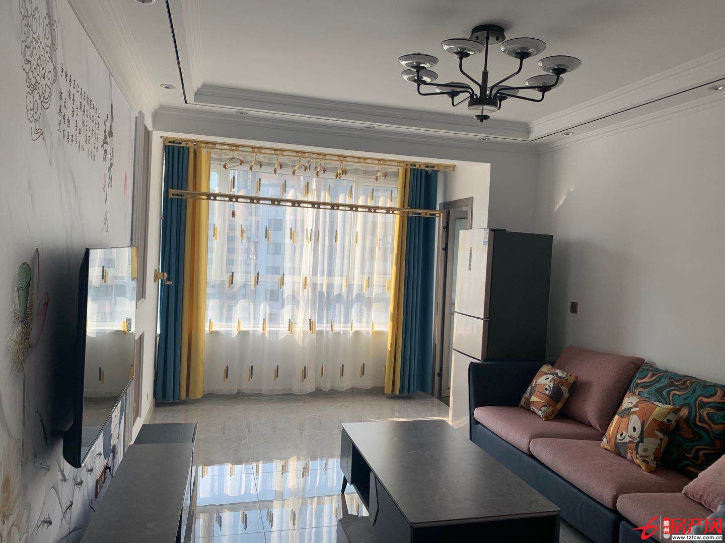 出租人和天地全新精裝修家具家電齊全都是新的直接入住