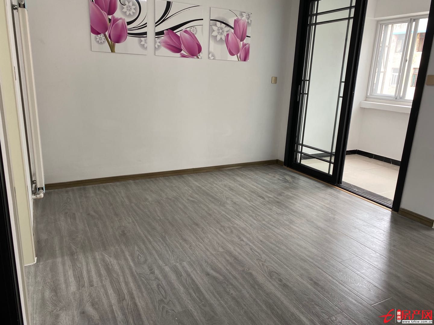 滕東學驅房北安居小區精裝兩室客廳朝南帶陽臺證滿五年送儲