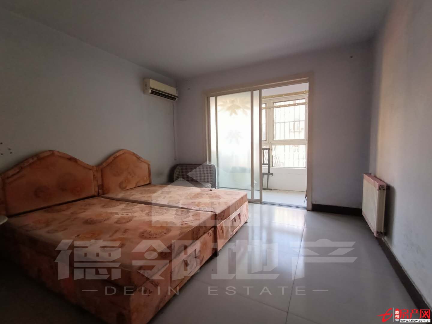 步行街西側凱旋國際