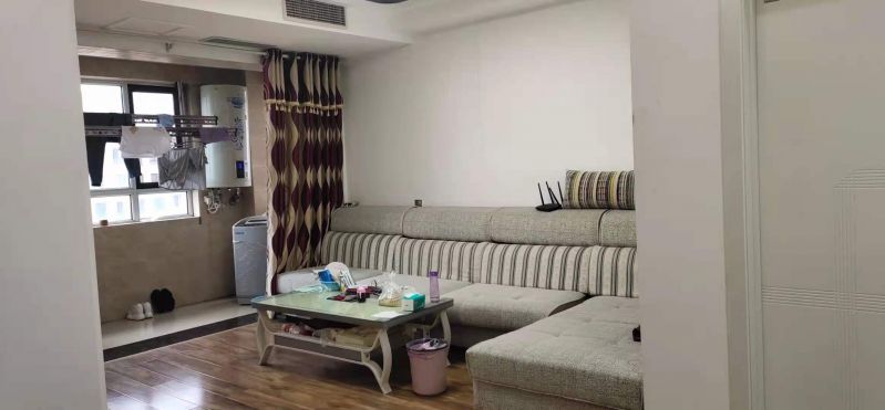 精裝修2室2廳1衛91.5m21550元/月