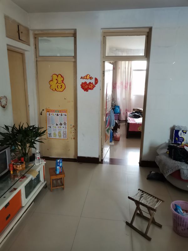 趙王河小區房管局宿舍3室1廳1衛83.41m2,證滿五年，79.8萬可貸款，送超大儲藏室