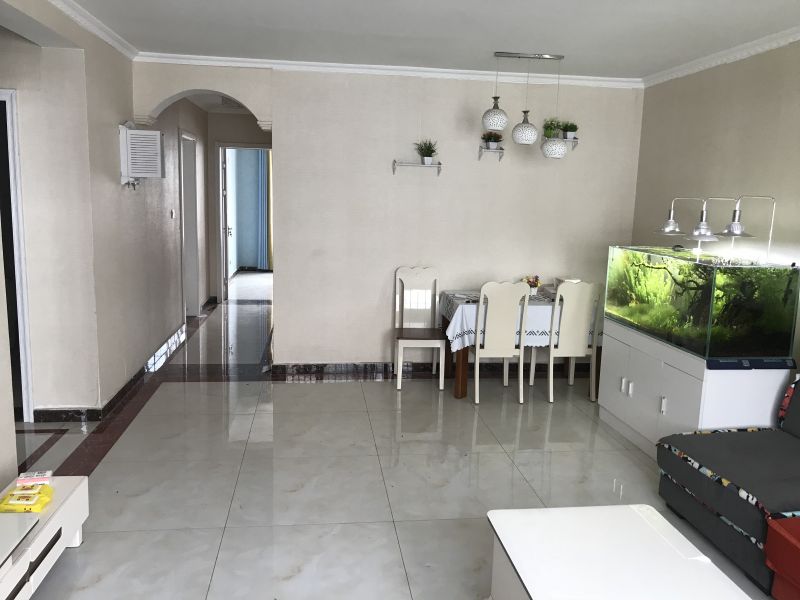 麗都水岸精裝3室1廳1衛120m2領包入住