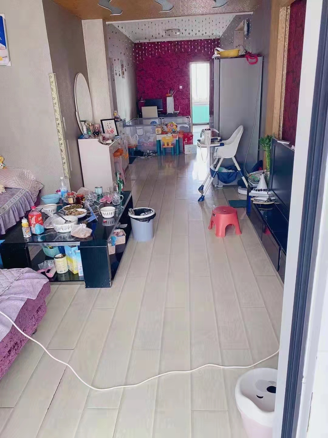 精裝修2室2廳1衛98m21500元/月