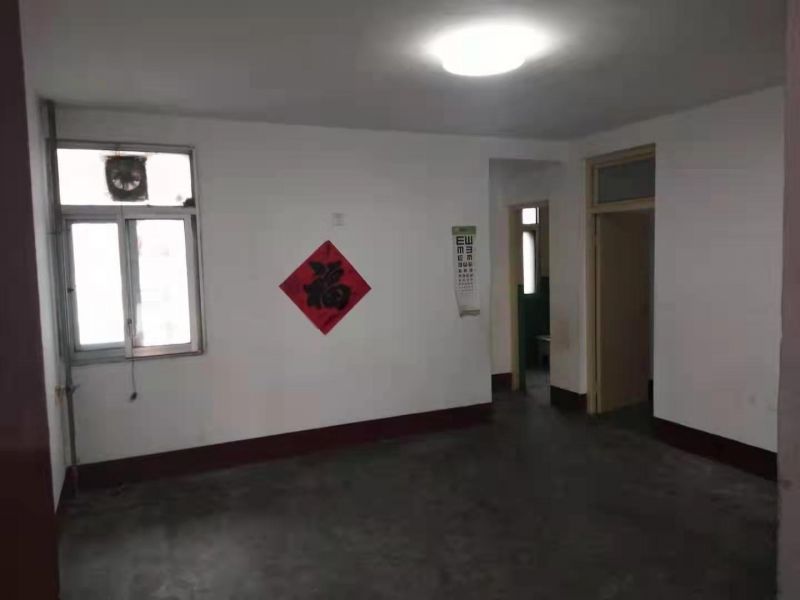 交警公寓宿舍3室普通裝修3室1廳1衛86m2850元/月