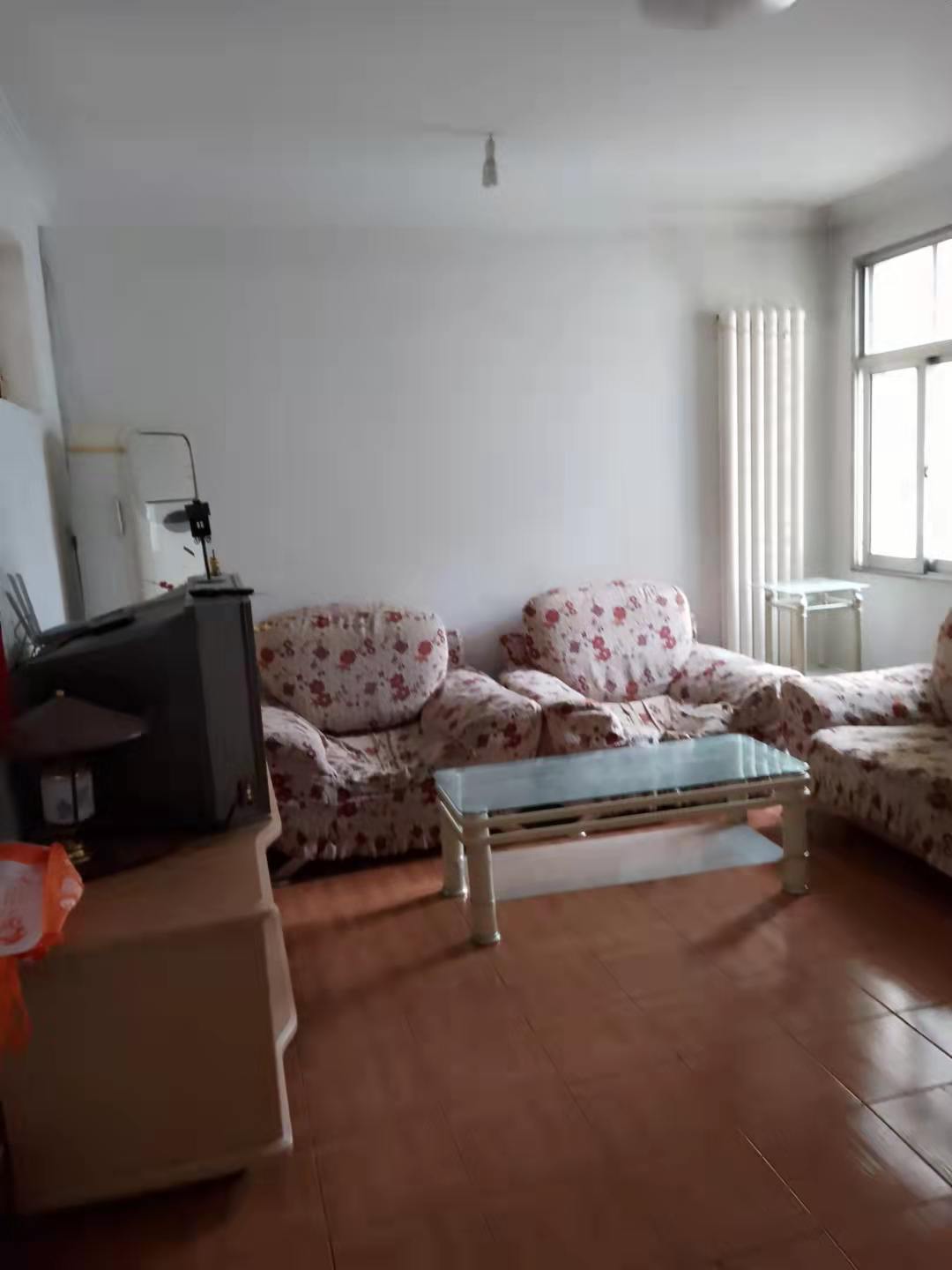 精裝修！3室1廳1衛76m2，溫馨舒適有鑰匙，好房急租。