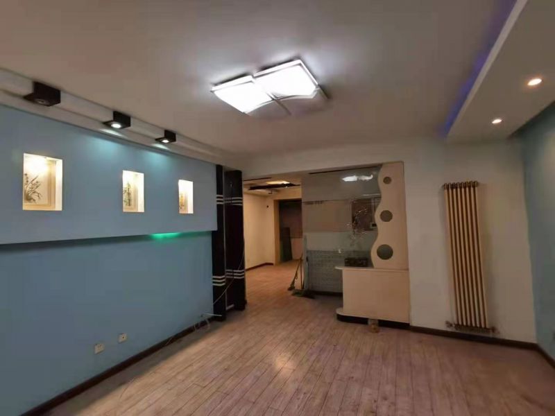 品質小區！3室2廳1衛136m2，，隨時看房。