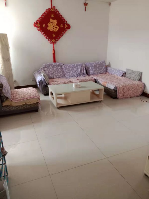 普通裝修3室1廳1衛86m269.3萬元