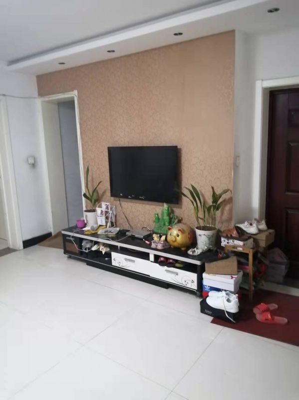 華騰東區學區房97平