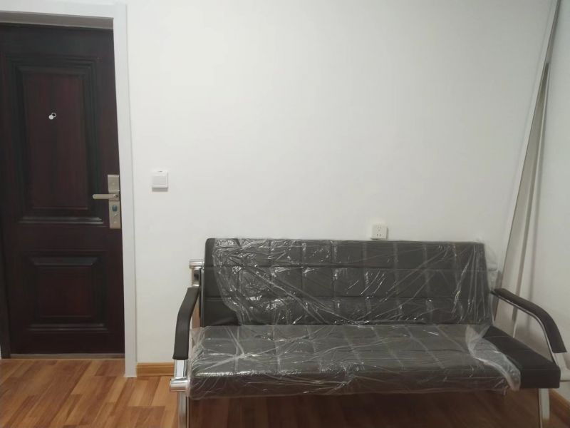 趙王河小區學區房，全新裝修，設施齊全