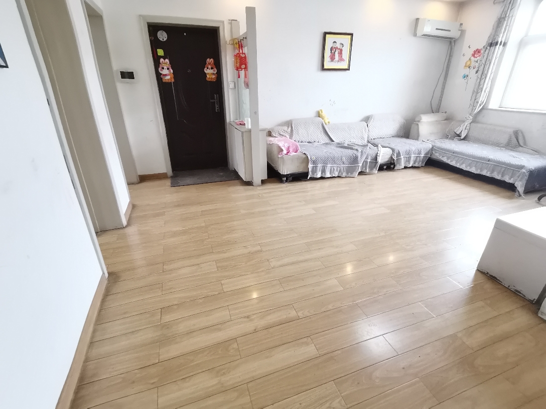 七彩陽光城   3室2廳1衛108m2119萬元