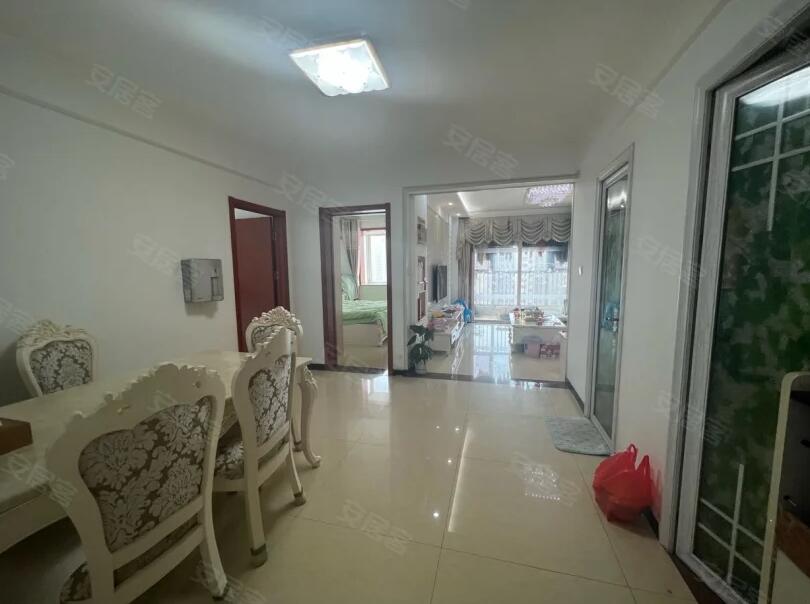 涵翠苑C區 2室2廳1衛  92.3m2  107萬元