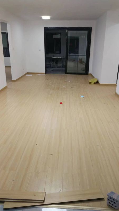 普通裝修3室2廳2衛150m22200元/月