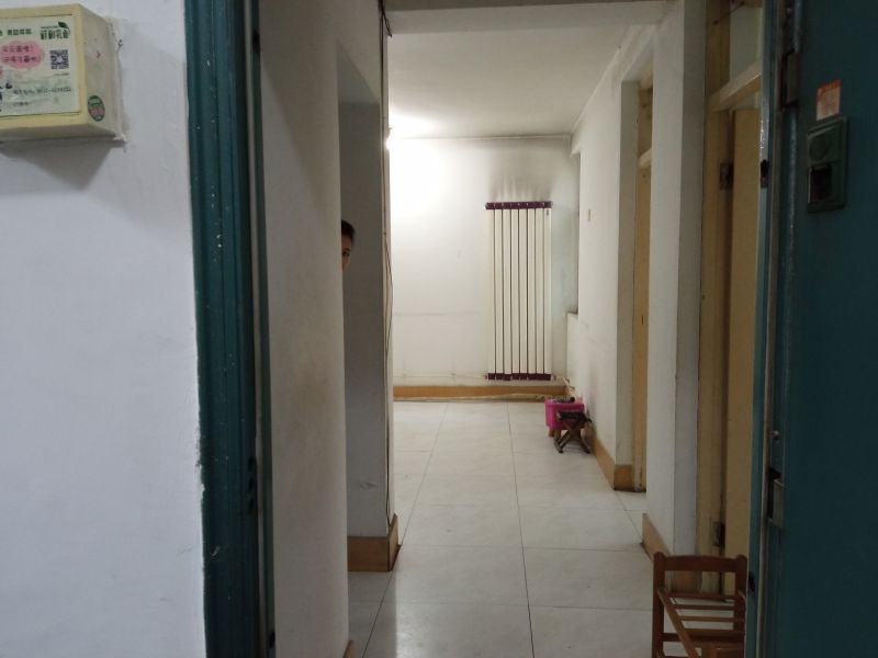 普通裝修3室1廳1衛81m21500元/月