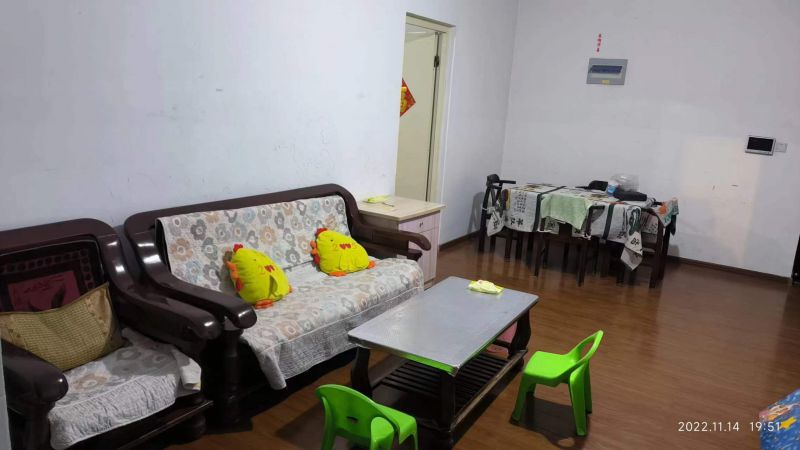 普通裝修2室2廳1衛100m21500元/月